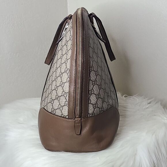 💯 Authentic Gucci Handbag 🍀 - Picture 5 of 16